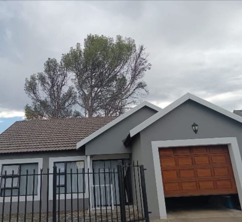 3 Bedroom Property for Sale in Arcata Estate Free State